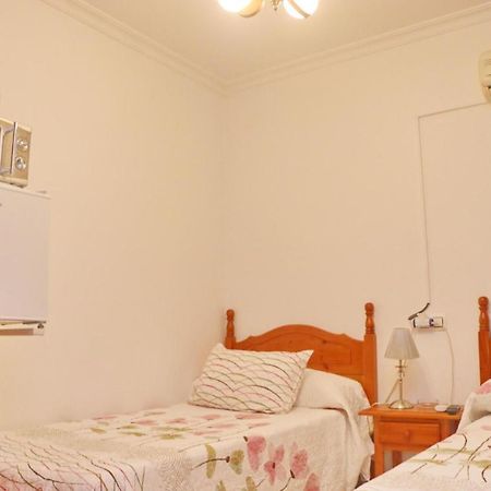 Habitacion Calle Ancha 02 科尼尔-德拉弗龙特拉 外观 照片
