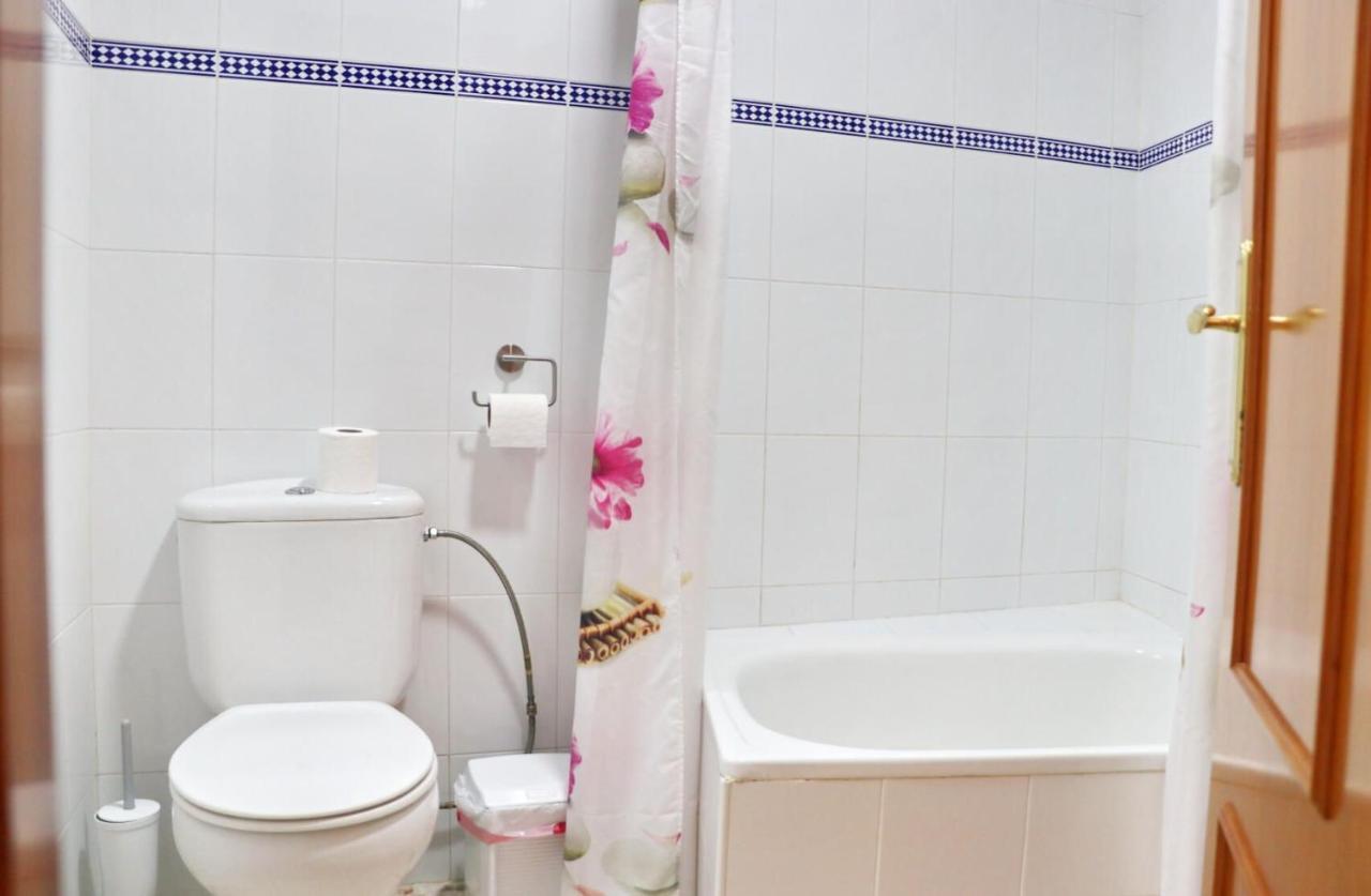 Habitacion Calle Ancha 02 科尼尔-德拉弗龙特拉 外观 照片