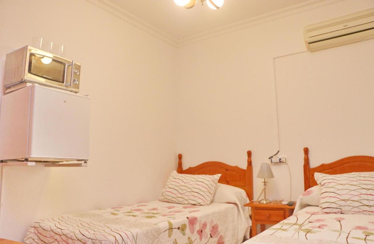 Habitacion Calle Ancha 02 科尼尔-德拉弗龙特拉 外观 照片